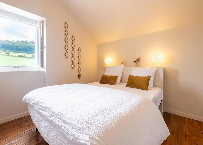 Charming House In With Pool & Nature *