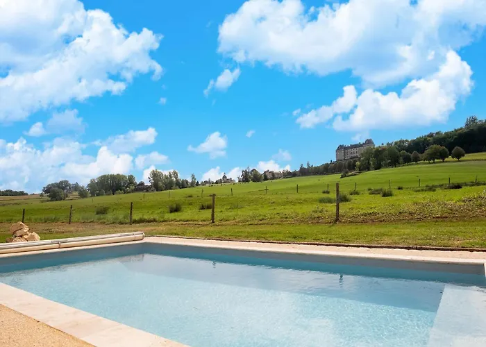 Charming House In With Pool & Nature Feriehus